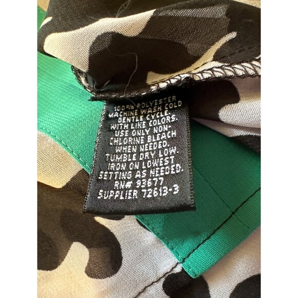 💖Nicole, black and white abstract print with green trim - Picture 7 of 7